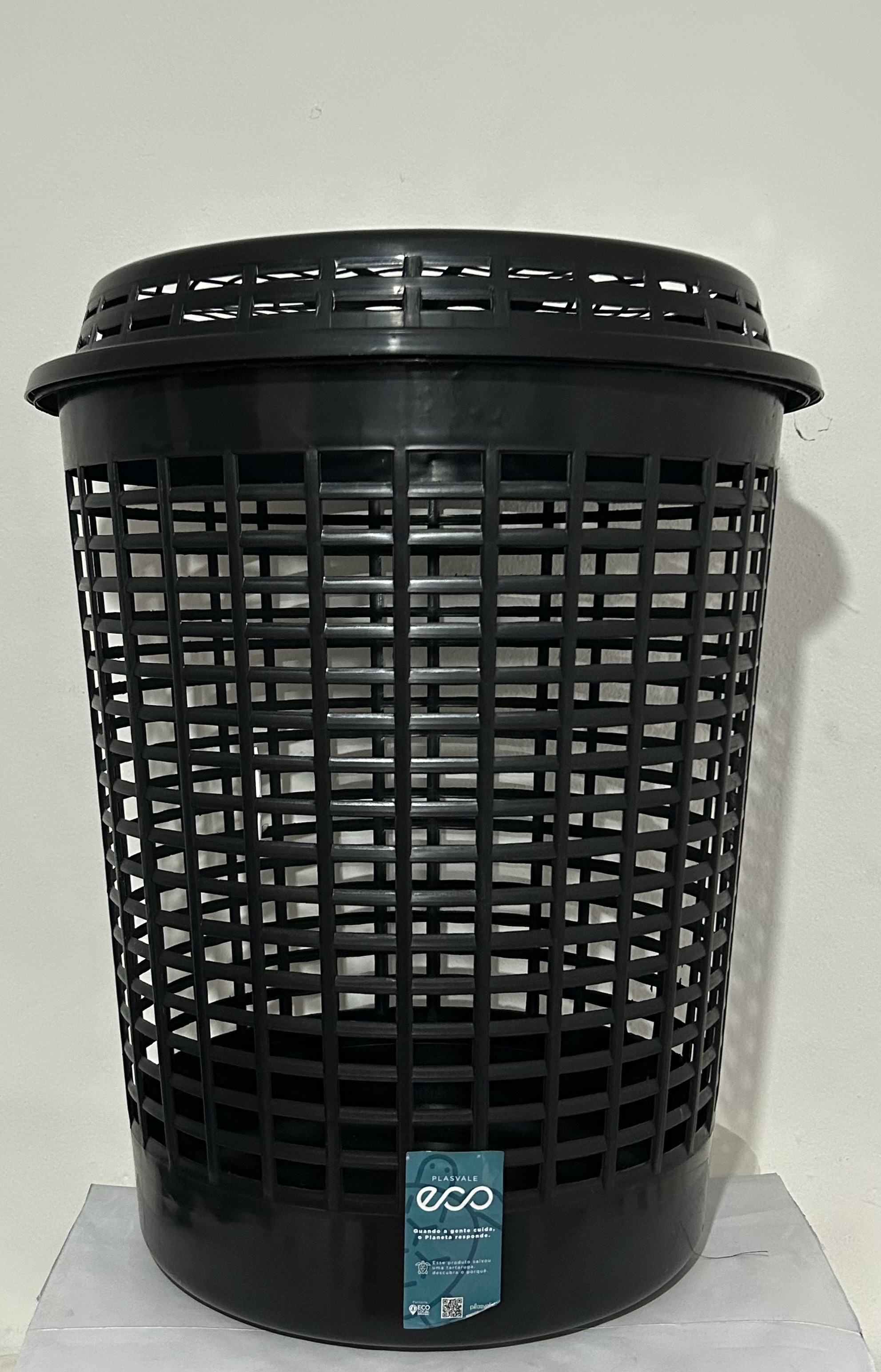 CESTO PARA ROUPA 55L PRETO 
