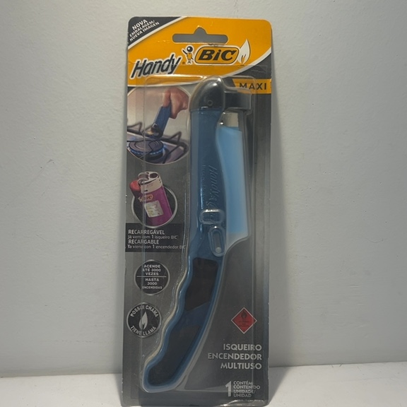 ISQUEIRO ENCENDEDOR MULTIUSO RECARREGÁVEL VEM COM 1 ISQUEIRO BIC ACENDE ATÉ 3000